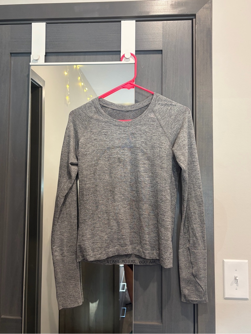 Lululemon Heather Gray swiftly tech Long Sleeve Crewneck Top (runners length)